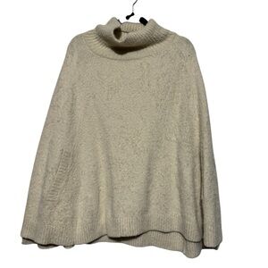 Mersea Chalet Poncho Cream White Cowl Neck‎ One Size Cozy Wrap Travel Classic